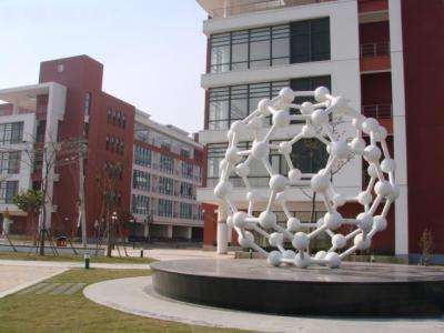 華東理工大學是211之首嗎?就業如何?最牛專業?全國排名第幾?