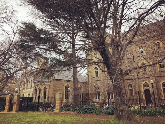 ī������W�ஔ�ڇ���ʲô��W���W�M�Ƕ�����Ո�l������Щ��