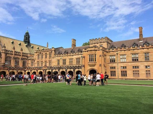 悉尼大學(xué)怎么樣回國(guó)認(rèn)可度高嗎?學(xué)費(fèi)貴不貴申請(qǐng)條件有哪些?