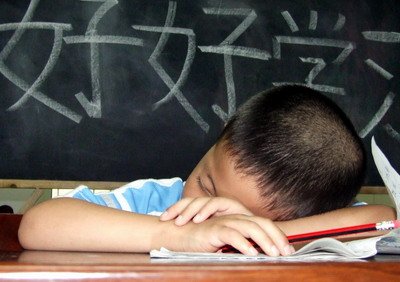 補課正在毀掉你的孩子真相在這里?父母強迫孩子上補習班有用嗎