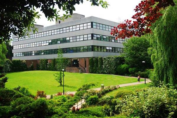 南安普頓大學(xué)申請條件有哪些?學(xué)費一年多少?宿舍條件好不好?