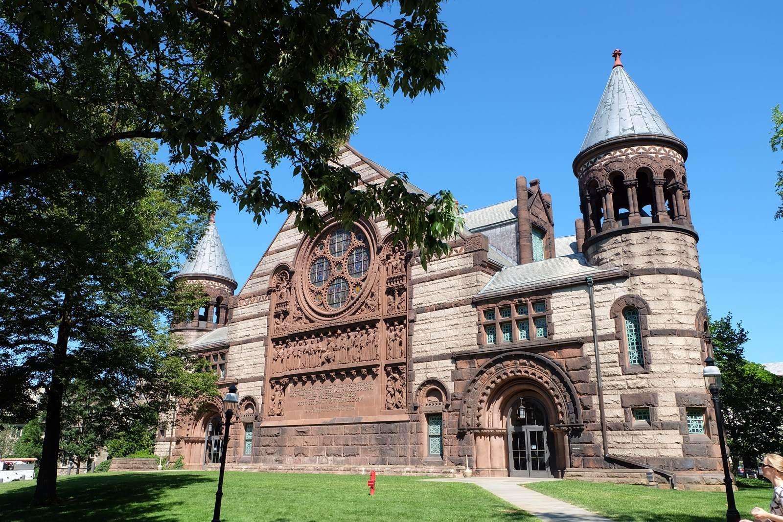 ����˹�D��W(xu��)�������Ă����У����������ڎף���Ո�l������Щ��